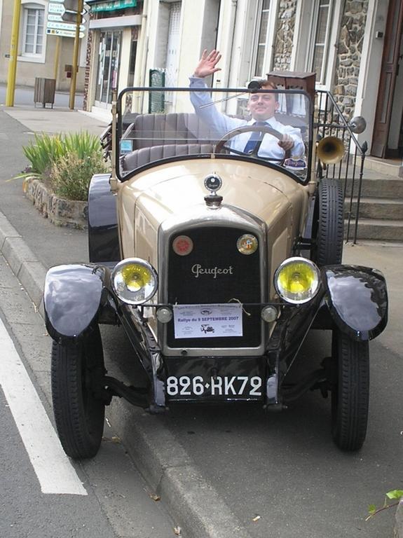Hotel Ronsin Fresnay-sur-Sarthe Eksteriør bilde