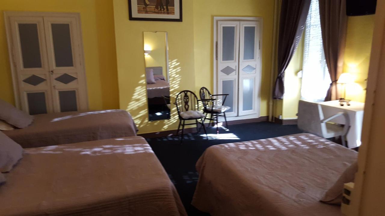 Hotel Ronsin Fresnay-sur-Sarthe Eksteriør bilde
