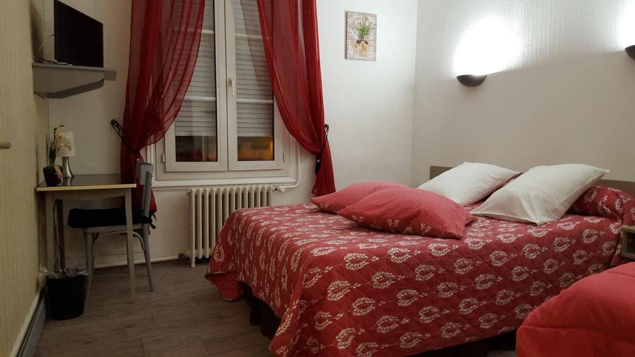 Hotel Ronsin Fresnay-sur-Sarthe Eksteriør bilde