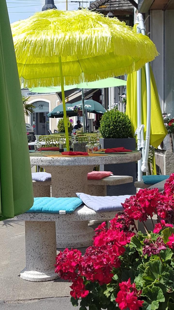 Hotel Ronsin Fresnay-sur-Sarthe Eksteriør bilde